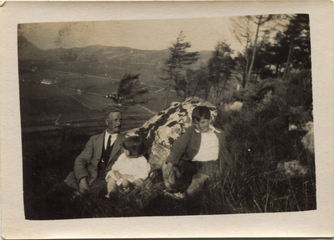 Hancox family in wales 1926