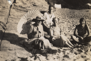 c.1939 with Kathleen, Nora, and Ralph