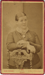 Possibly Mary Gilmour, Antwerp stuio portrait
